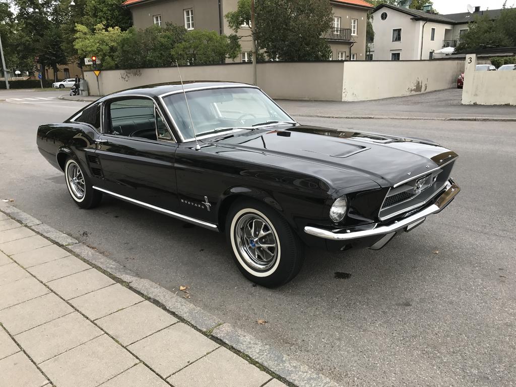 Mustang Fastback 1967 390 cui