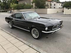 Mustang Fastback 1967 390 cui