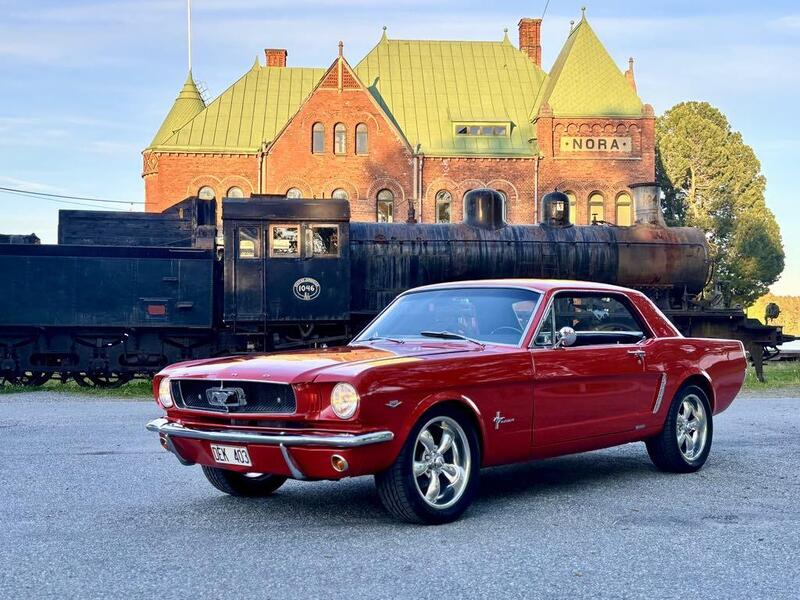 Mustang.JPG
